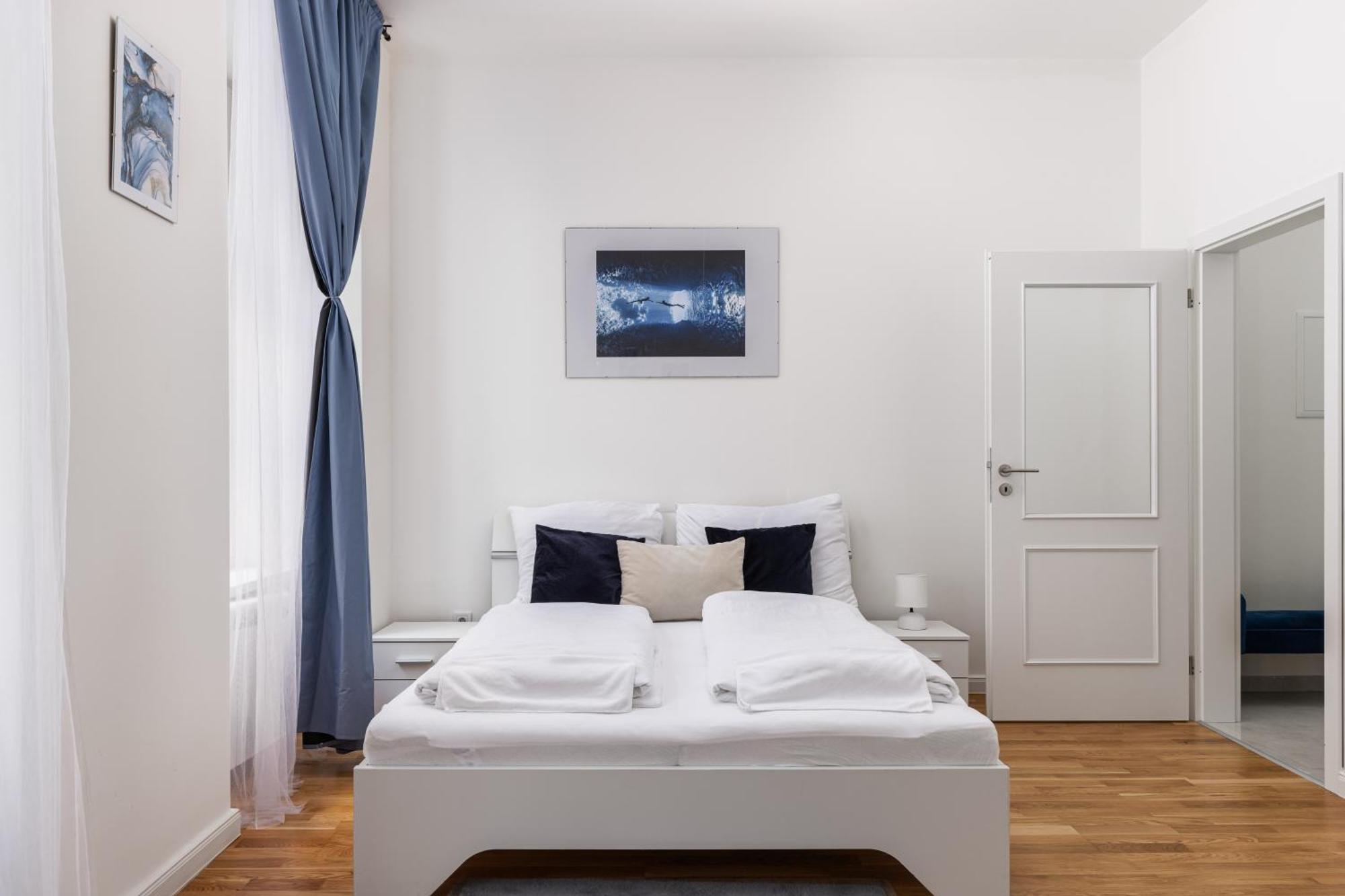 Stay2Gether Blue Vibe Studio - Metro Florenc Praga Esterno foto